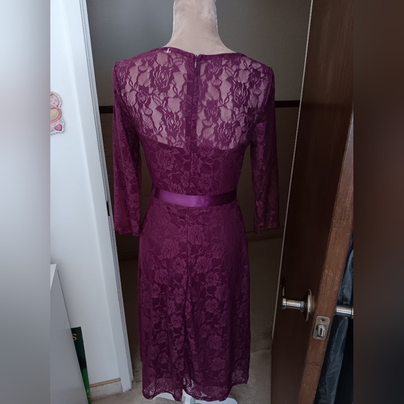 Lace~Purple Floral A-line Formal Dress Sash Bow Belt NWOT - Picture 3 of 14